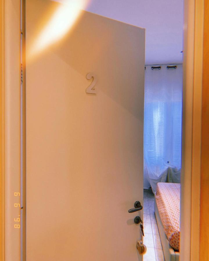 La Casa Del Giglio Hotel Albenga Kültér fotó
