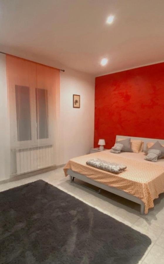 La Casa Del Giglio Hotel Albenga Kültér fotó